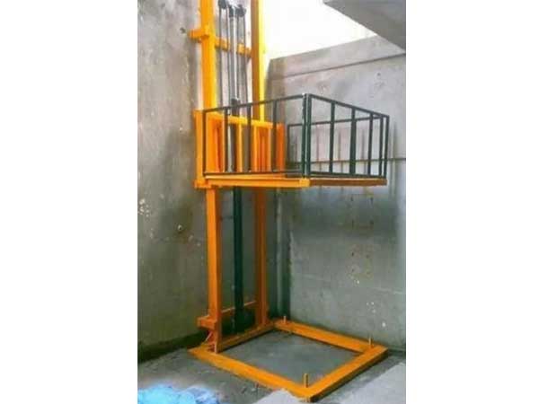 Industrial Lift Manufacturers in Thane, Mumbai, Navi Mumbai, Nashik, Aurangabad, Nagpur, Chiplun, Kolhapur, Sangli, from Maharashtra, India